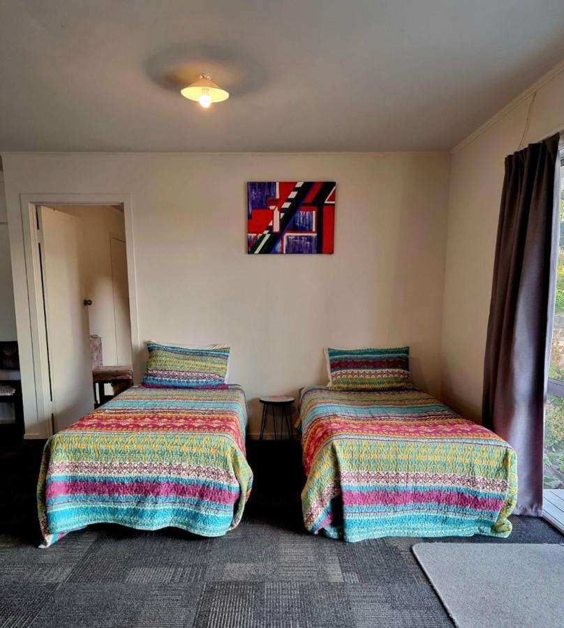 Lottin Point Motel Cape Runaway Exterior photo